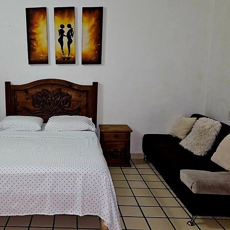 Habitacion Vacacional De La 17 แคนคูน ภายนอก รูปภาพ